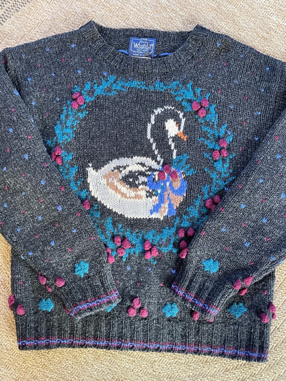 Vintage 1980s/1990s vintage Woolrich knit sweater,  "Swan" or "Goose" sweater - Picture 10 of 11